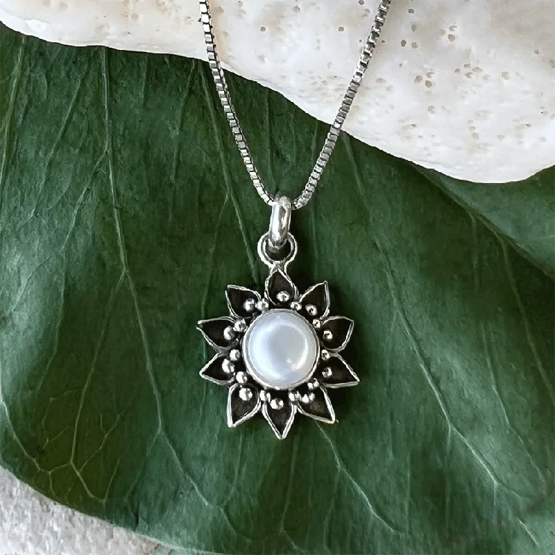 Romantic Necklace for Girlfriend-Pre-order! Filigree Flower Pearl Necklace - Sterling Silver, Indonesia