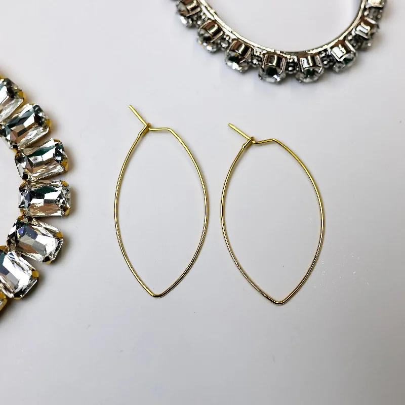 Simple Silver Drop Earrings-Sorrelli | Caroline Hoop Earrings in Bright Gold Tone