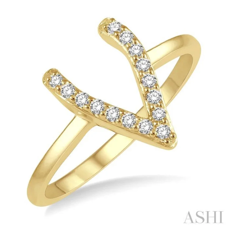 Elegant Rose Gold Engagement Ring-1/8 Ctw Wishbone Round Cut Diamond Petite Ring in 10K Yellow Gold