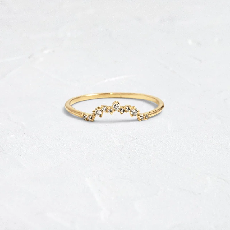 Beautiful Gold Wedding Band-Crescendo Band