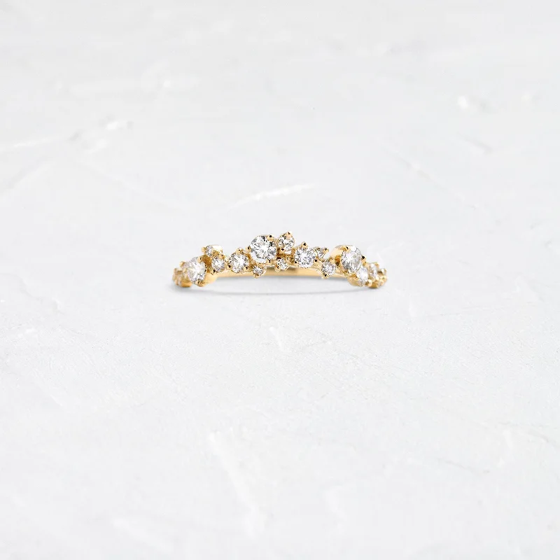 Sparkling Engagement Ring-Snowdrift Band