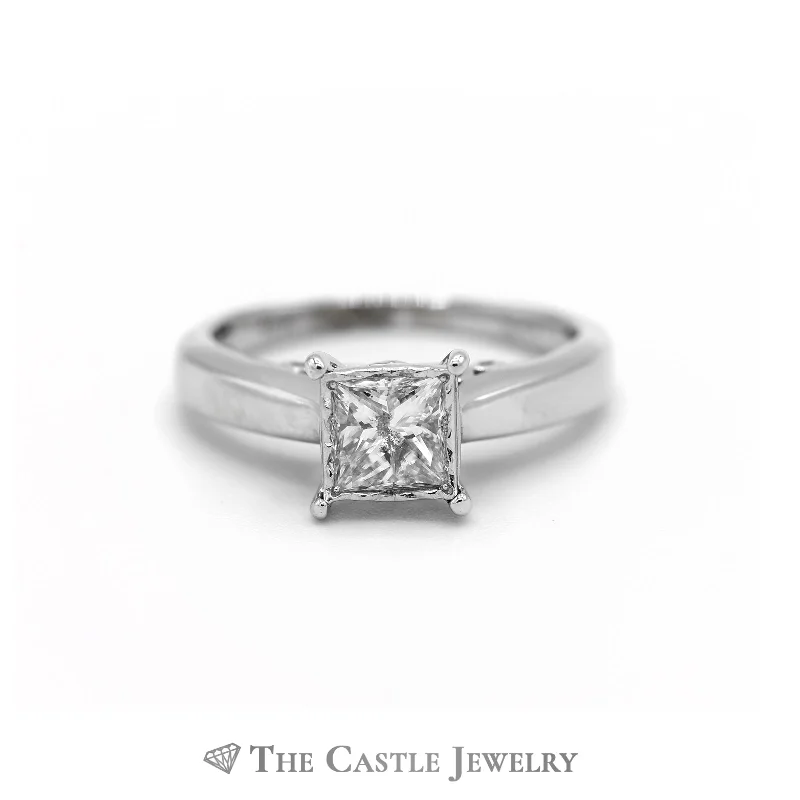 Elegant Silver Ring for Women-Princess Cut Diamond Solitaire Engagement Ring 10kt White Gold